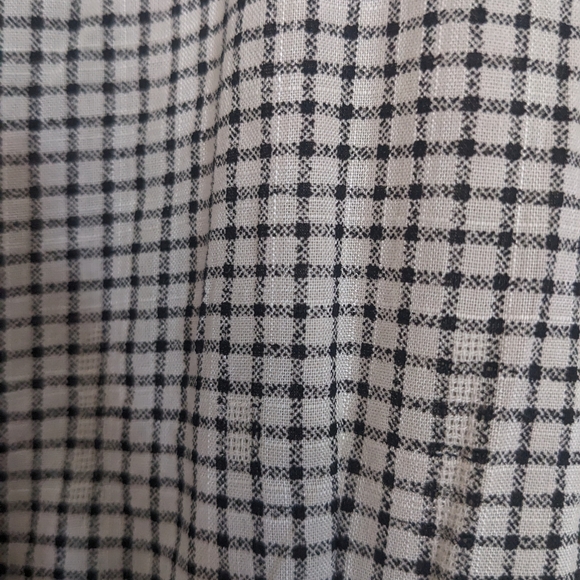 Gingham short romper - Picture 6 of 7